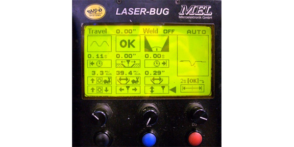 Панель управления устройства лазерного отслеживания шва